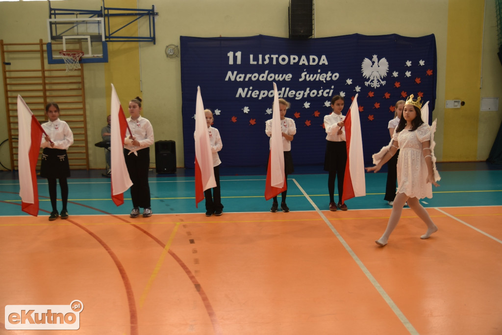 Obchody Święta Niepodległości w Szóstce