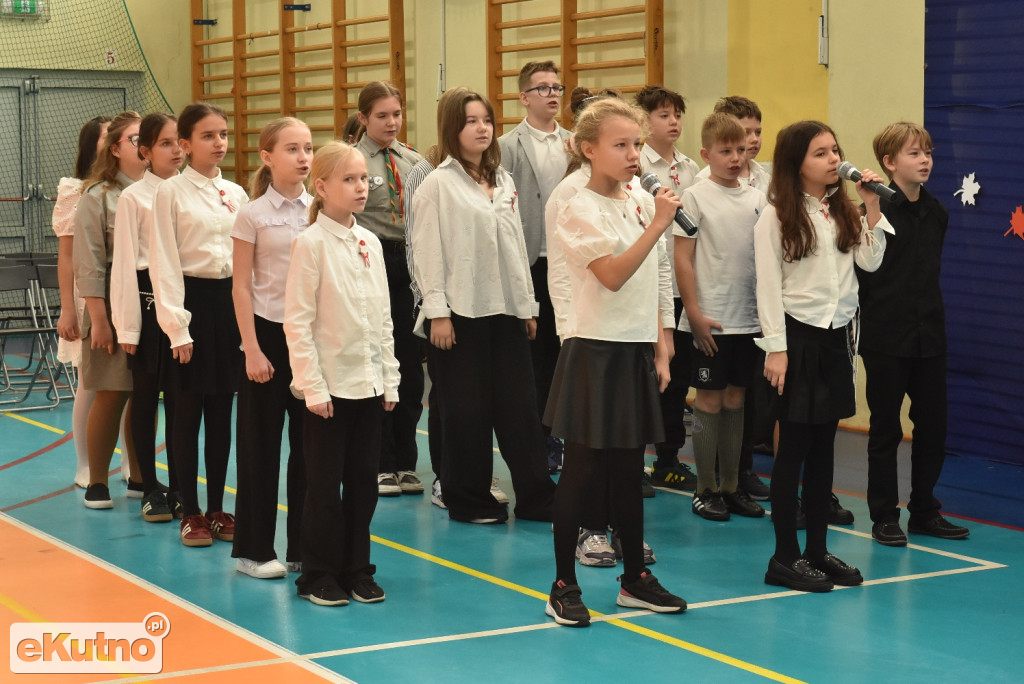 Obchody Święta Niepodległości w Szóstce