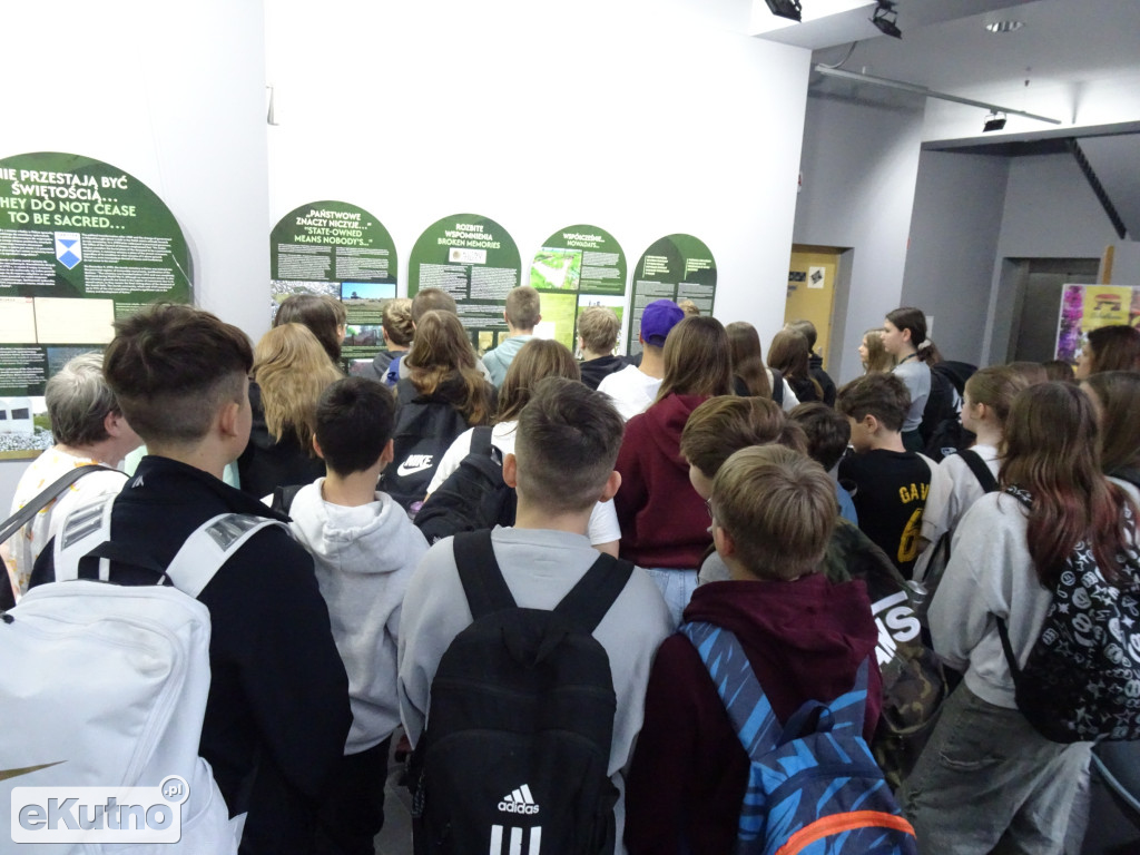 Zachor znaczy pamiętaj!