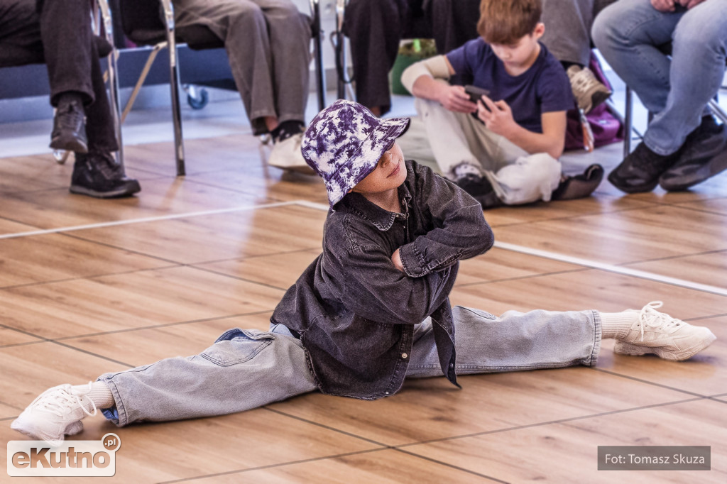  IV Wojewódzki Amatorski Konkurs Tańca Solowego