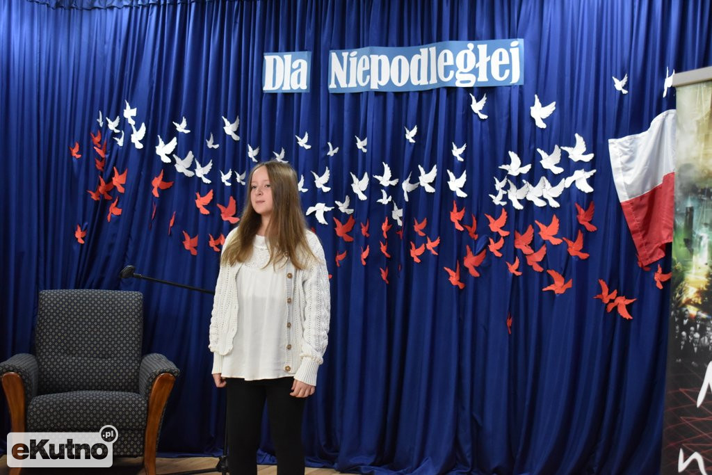 Konkurs Recytatorski Poezji Patriotycznej Dla Niepodległej