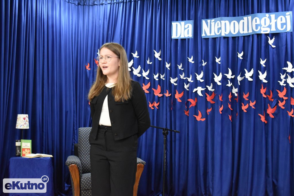 Konkurs Recytatorski Poezji Patriotycznej Dla Niepodległej