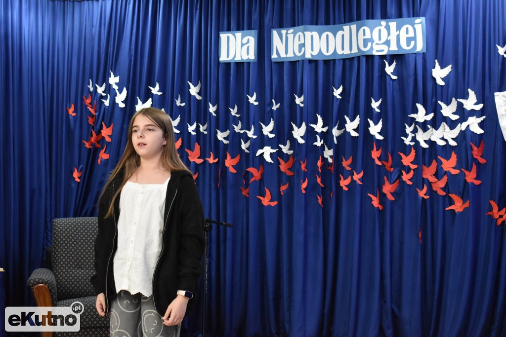 Konkurs Recytatorski Poezji Patriotycznej Dla Niepodległej