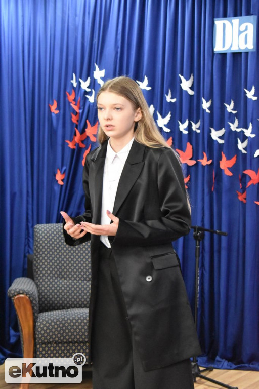 Konkurs Recytatorski Poezji Patriotycznej Dla Niepodległej