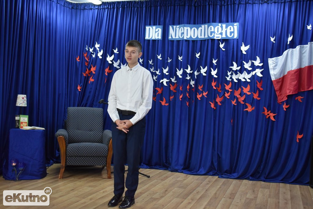 Konkurs Recytatorski Poezji Patriotycznej Dla Niepodległej
