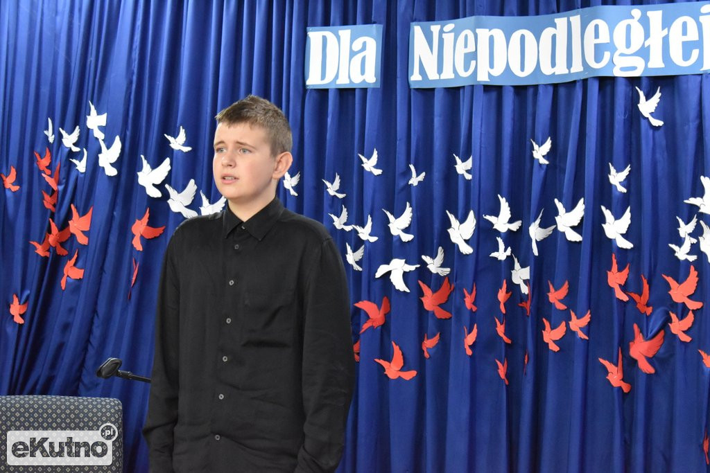 Konkurs Recytatorski Poezji Patriotycznej Dla Niepodległej