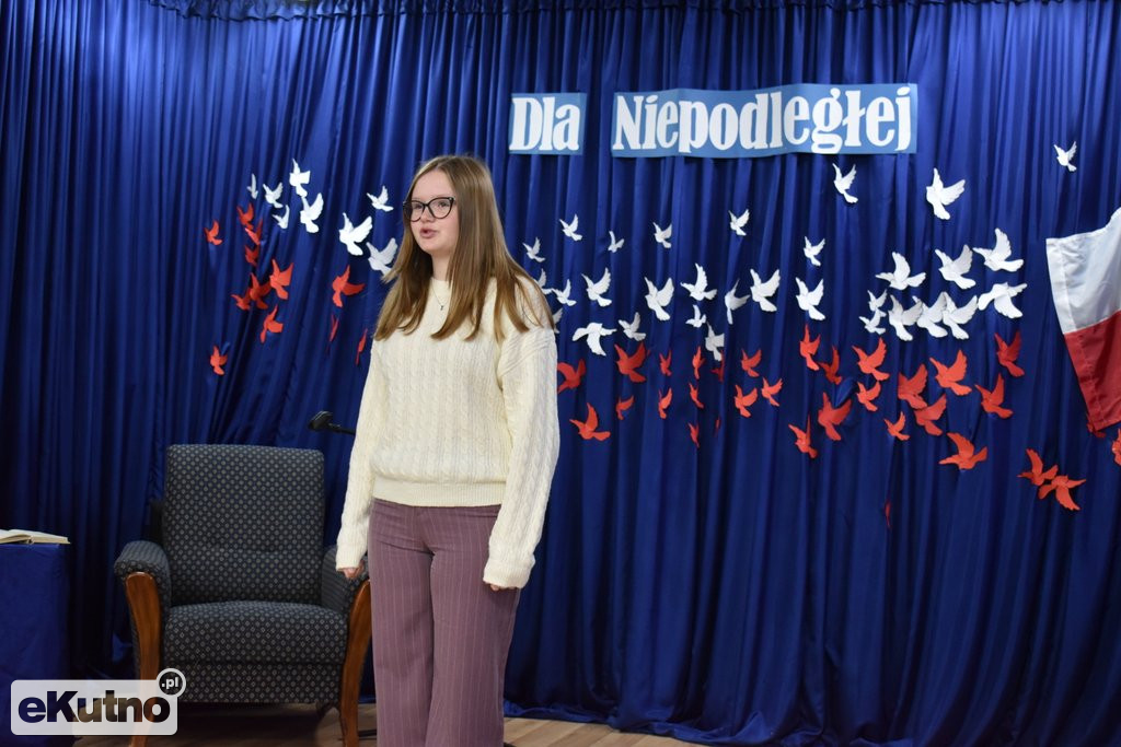 Konkurs Recytatorski Poezji Patriotycznej Dla Niepodległej