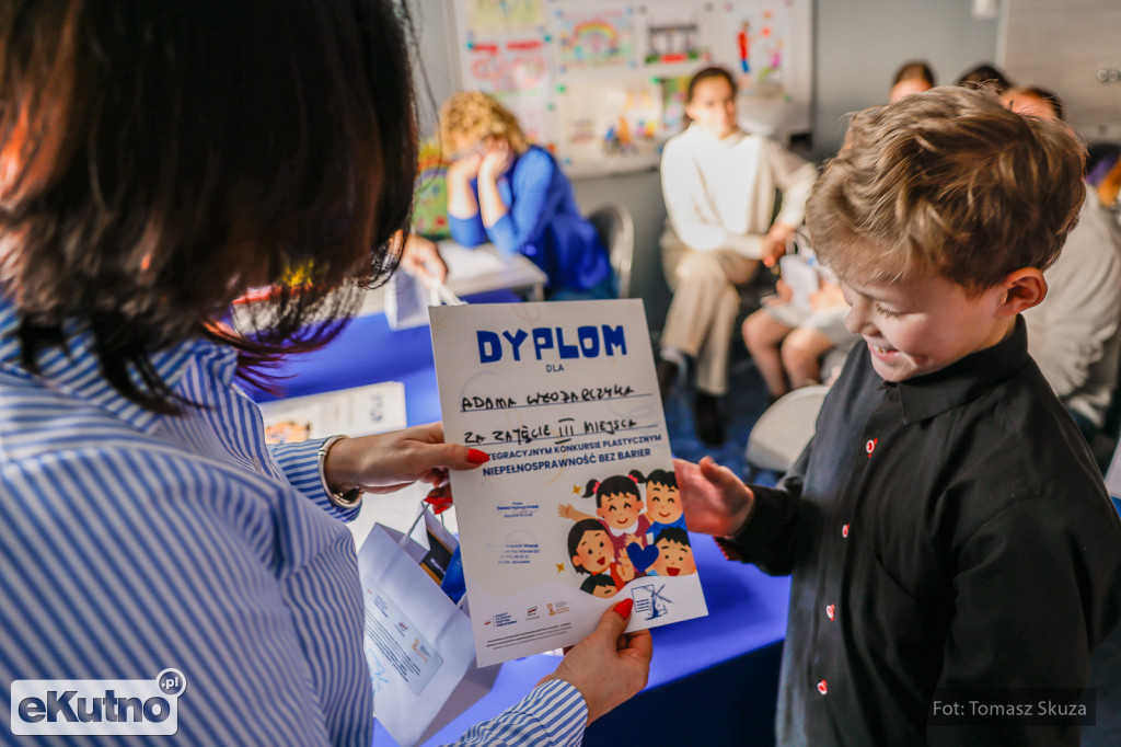 Warsztaty integracyjne - wsparcie dla osób z autyzmem