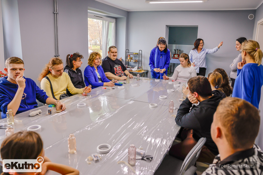 Warsztaty integracyjne - wsparcie dla osób z autyzmem