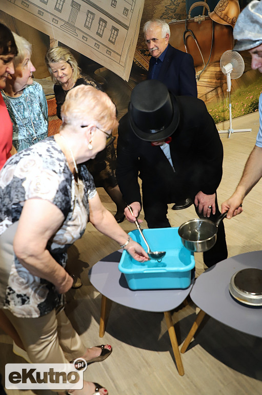 Andrzejki w Śmiechocinku w Kutnie cz.4