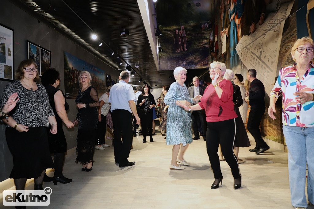 Andrzejki w Śmiechocinku w Kutnie cz.6