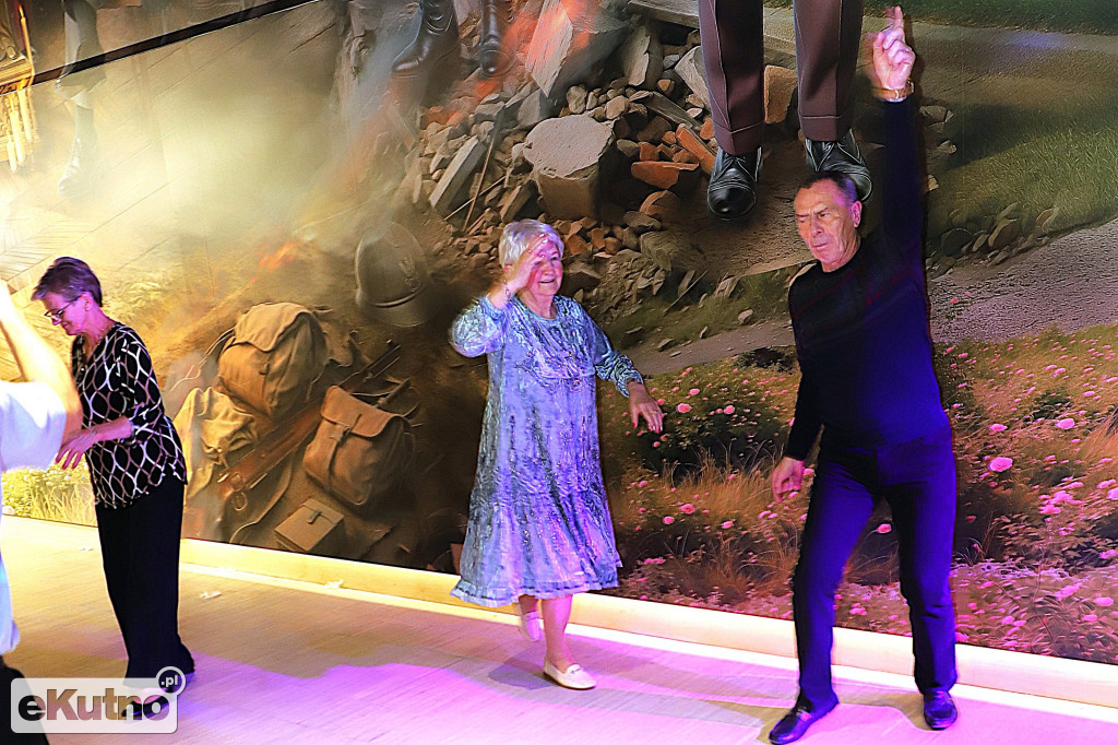 Andrzejki w Śmiechocinku w Kutnie cz.6