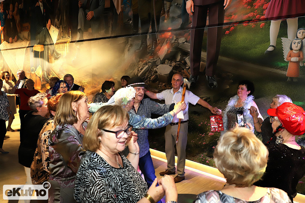 Andrzejki w Śmiechocinku w Kutnie cz.6