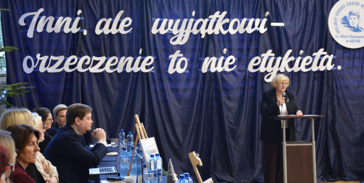  Inni, ale wyjątkowi