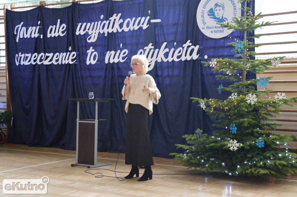  Inni, ale wyjątkowi