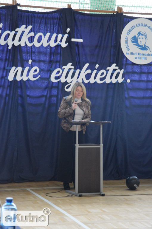  Inni, ale wyjątkowi