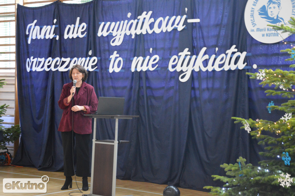  Inni, ale wyjątkowi