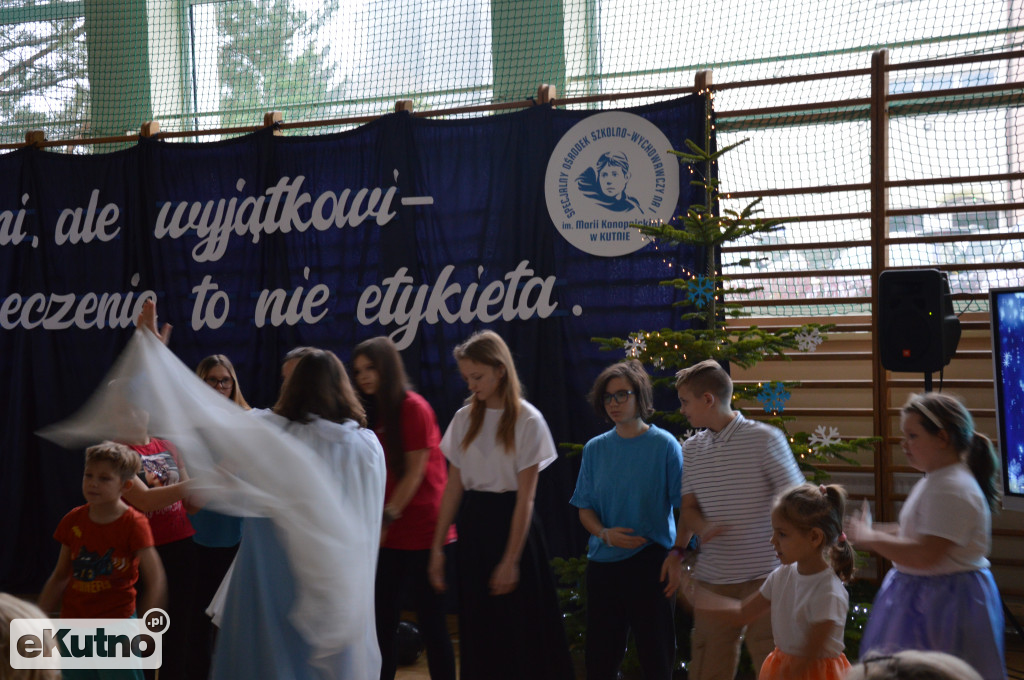  Inni, ale wyjątkowi