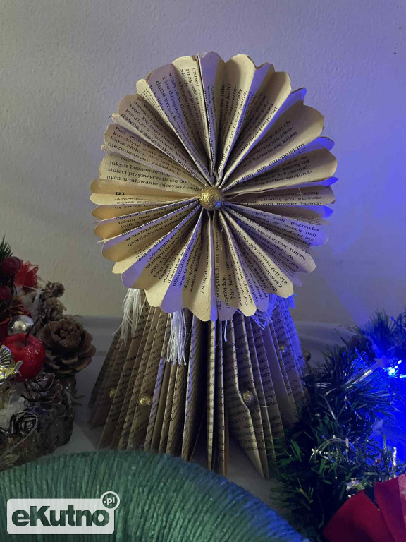 Świąteczny Kiermasz w Awangardzie