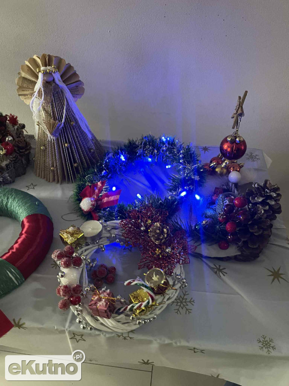 Świąteczny Kiermasz w Awangardzie