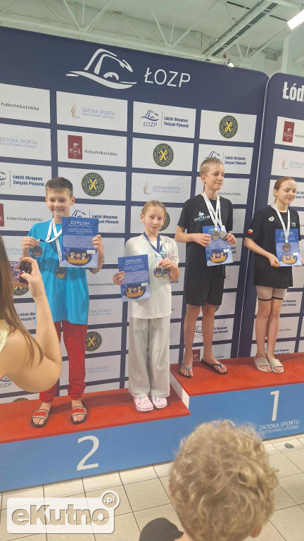 Dobre zawody UKS Delfinek