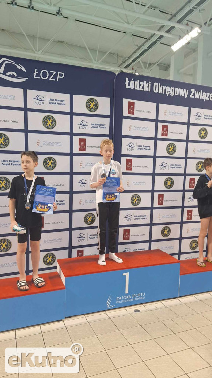 Dobre zawody UKS Delfinek