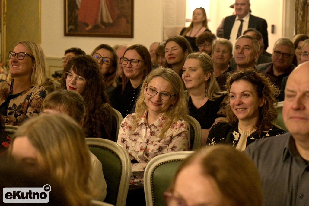 Tajemnica ryby w czereśniach