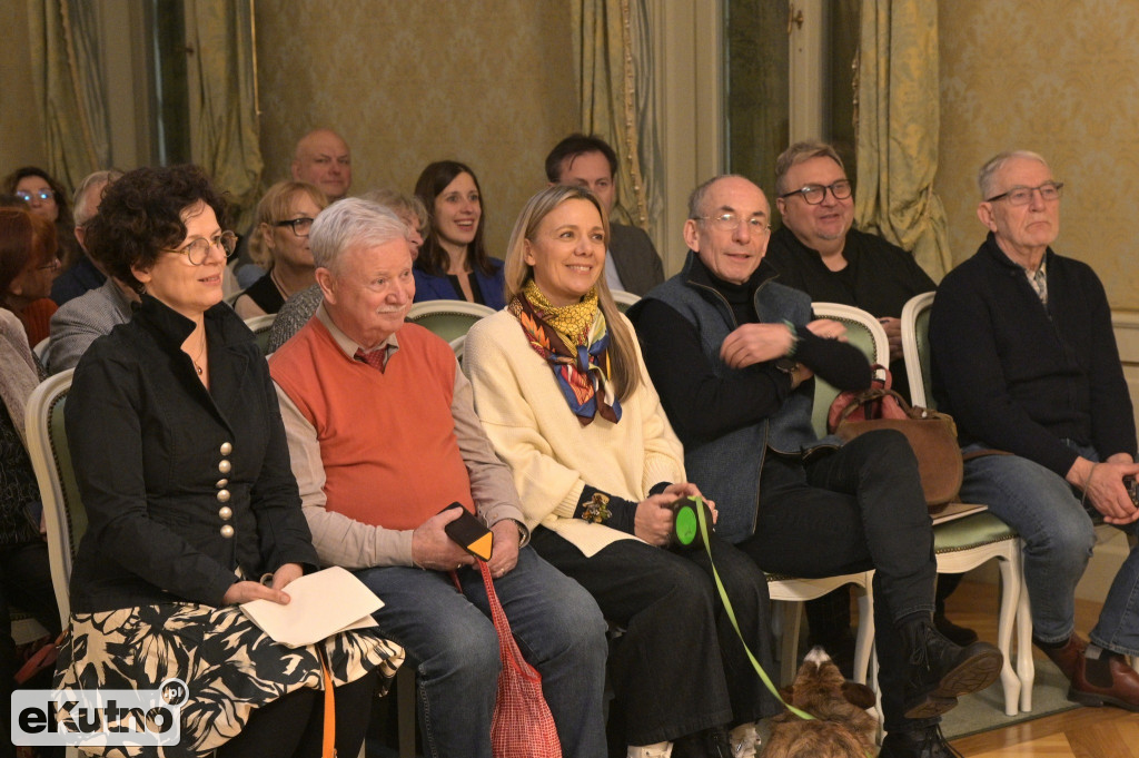 Tajemnica ryby w czereśniach