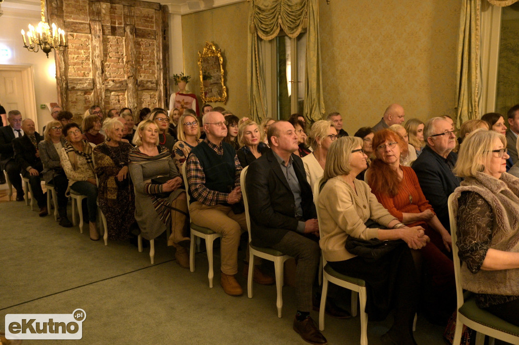 Tajemnica ryby w czereśniach