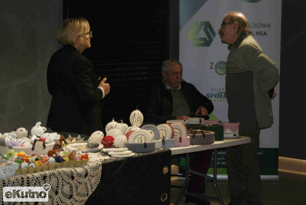 Kiermasz świąteczny TPZK