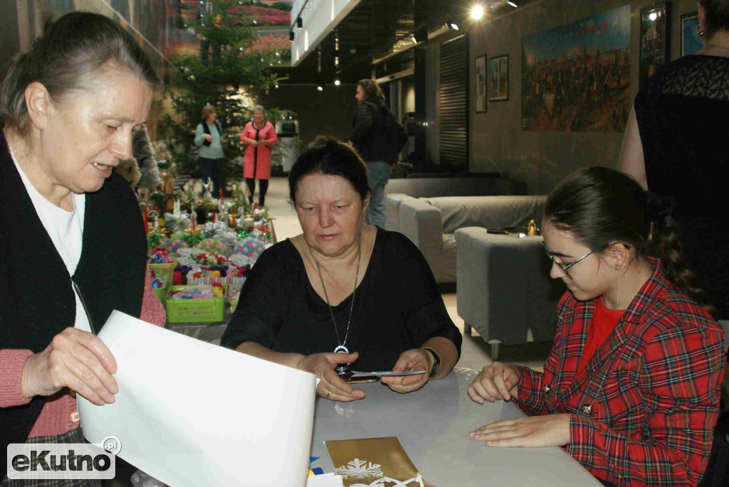 Kiermasz świąteczny TPZK