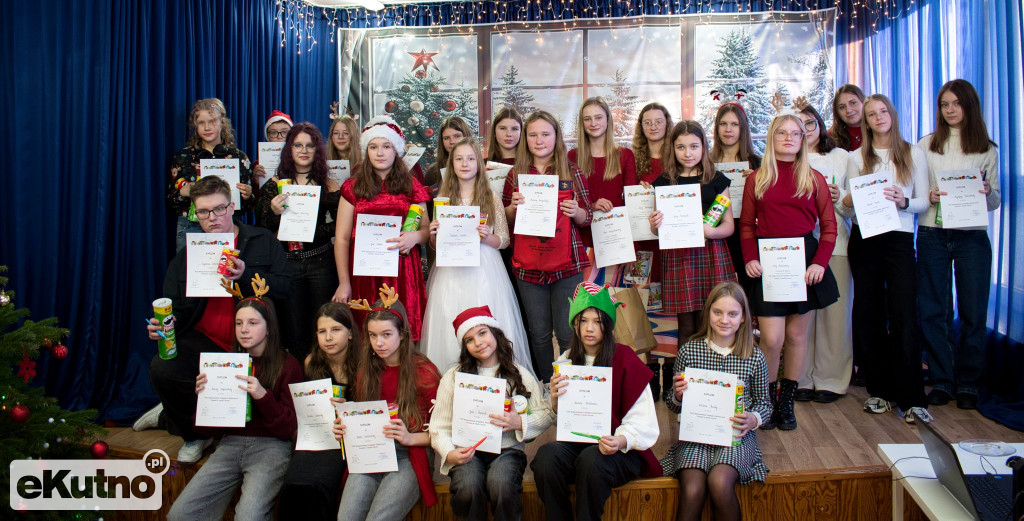 Przegląd Świątecznych Piosenek w Języku Obcym