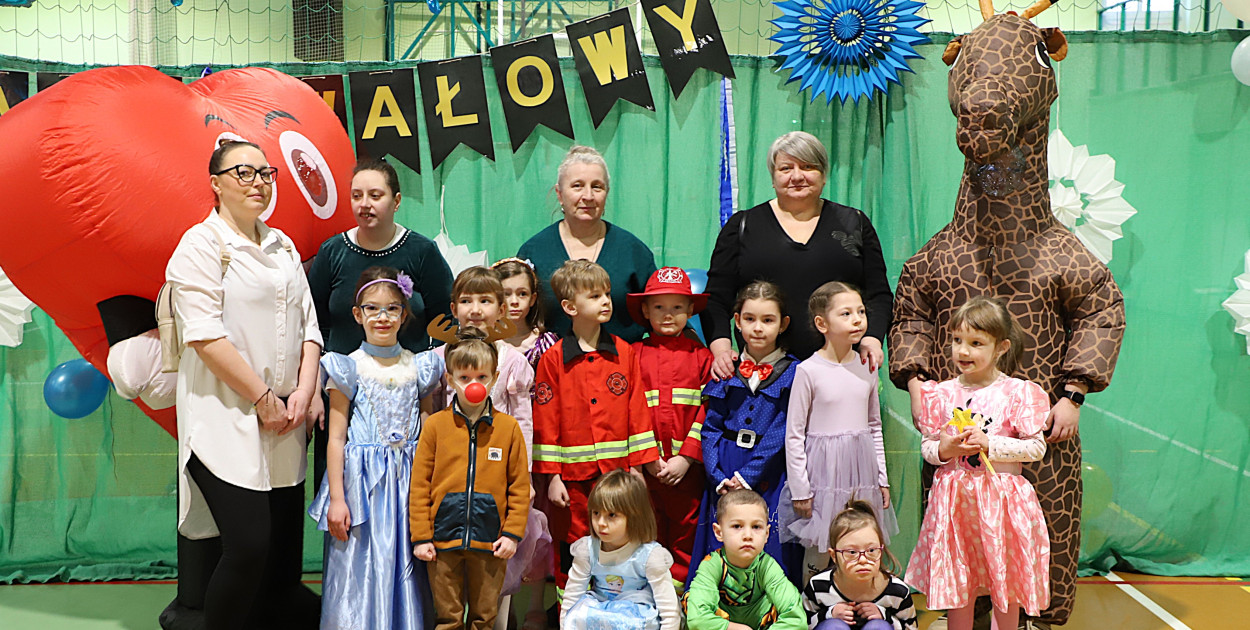 Bal karnawałowy w Czwórce