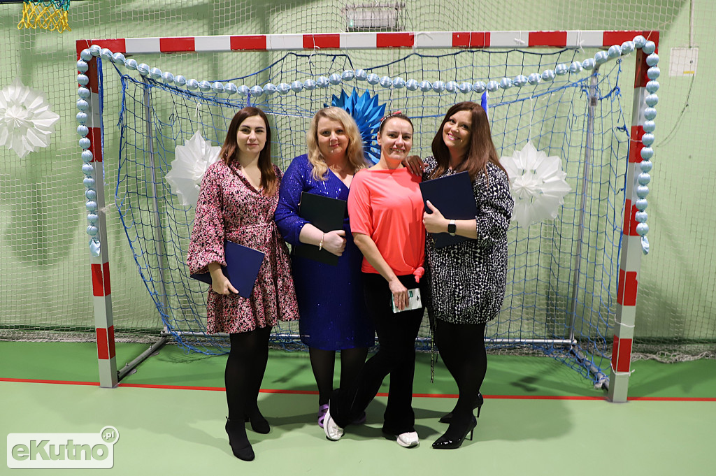 Bal karnawałowy w Czwórce