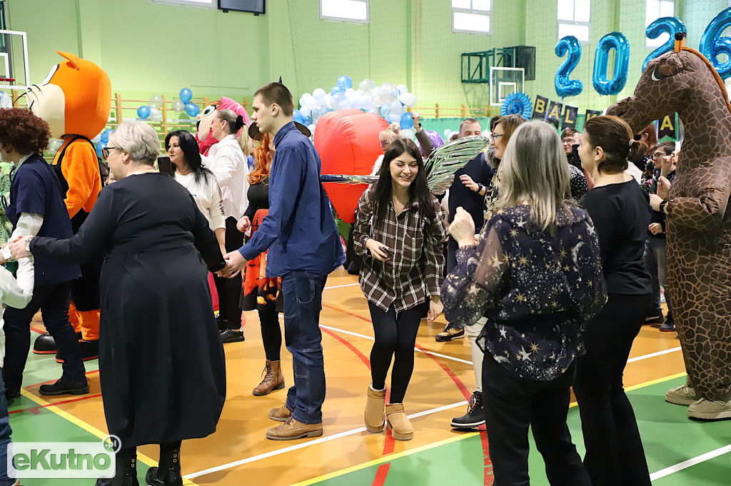 Bal karnawałowy w Czwórce