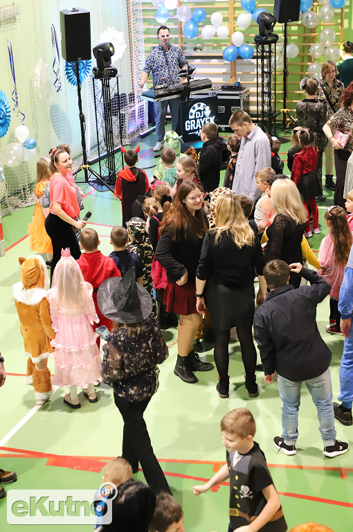 Bal karnawałowy w Czwórce