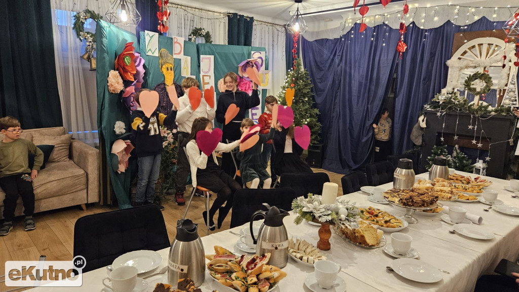 Z babcią jest super