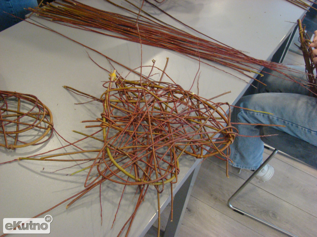 Wyplecione ferie z biblioteką w Kutnie