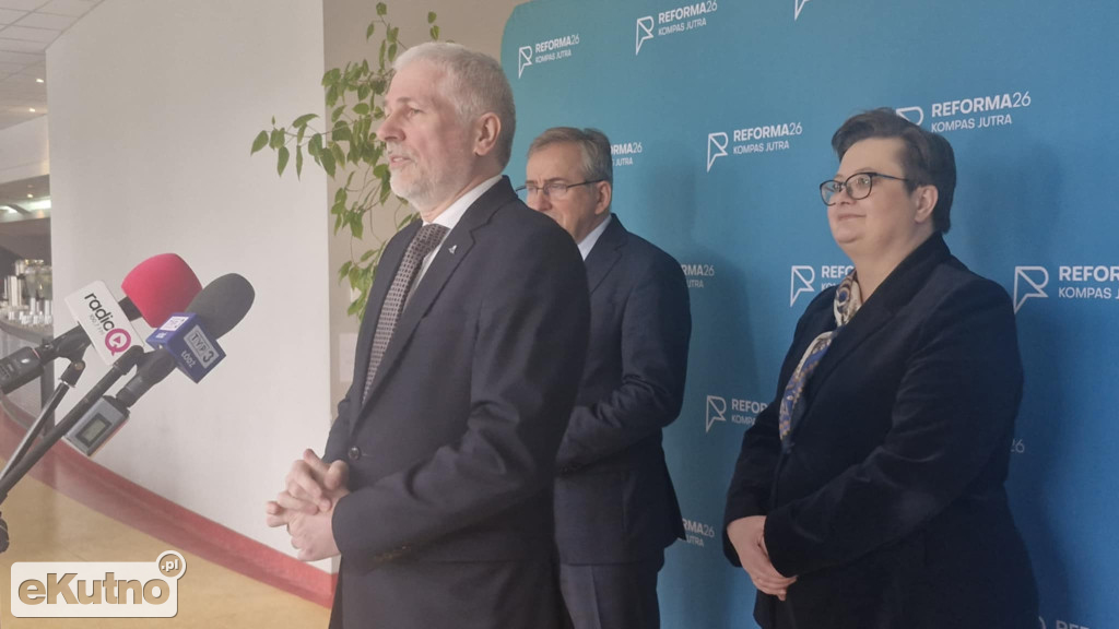 Katarzyna Lubnauer i nauczyciele w Kutnie