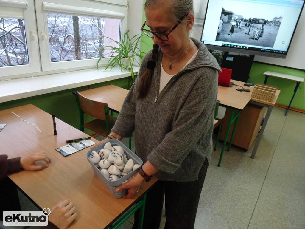 Kamienie wołać będą