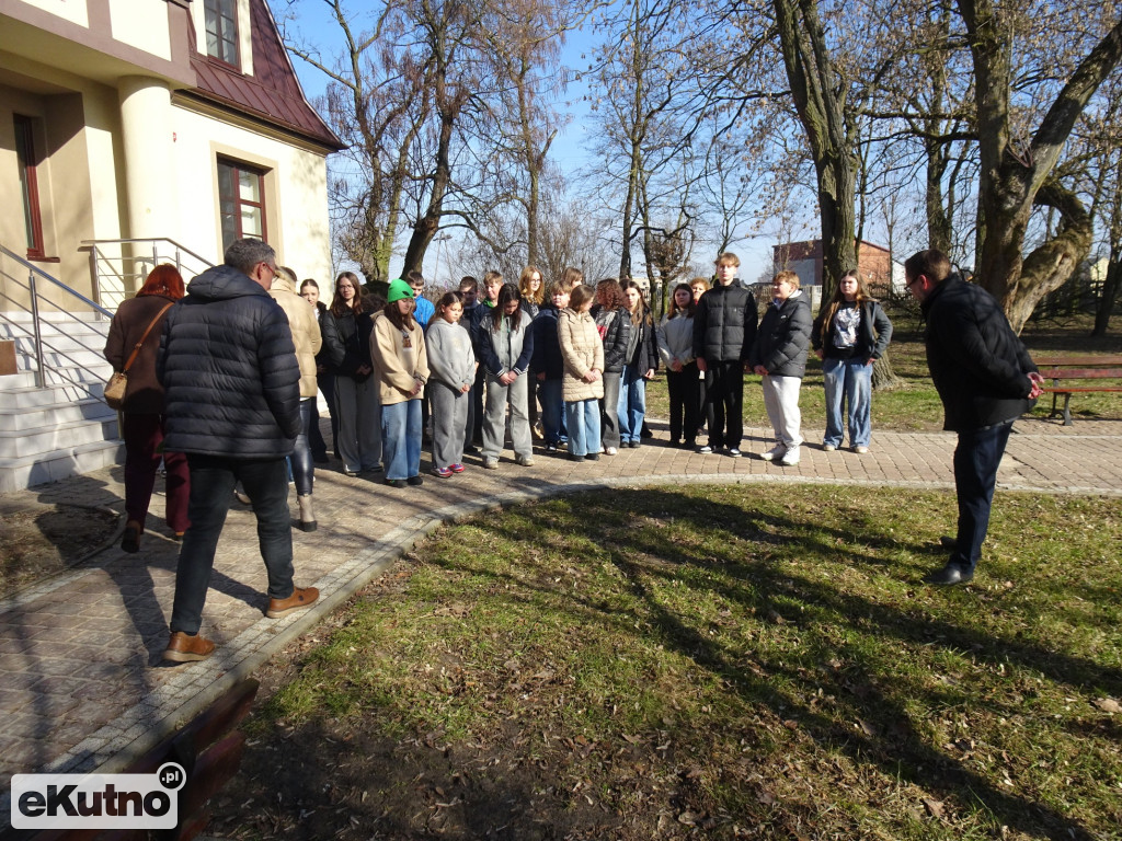 Upamiętnili Zagładę żychlińskich Żydów