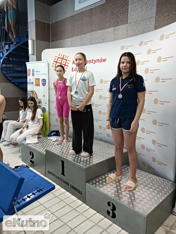 6 medali UKS Delfinek