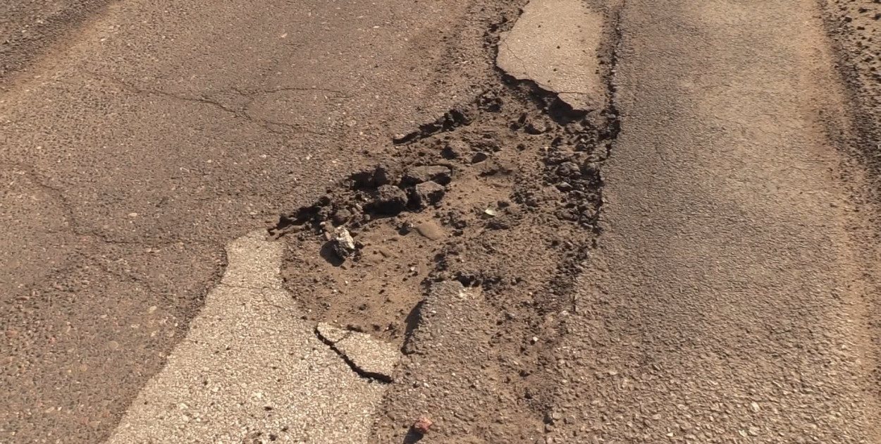 Kratery na drogach powiatowych