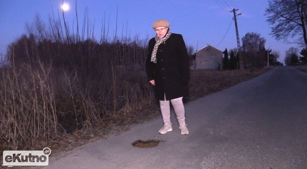 Kratery na drogach powiatowych