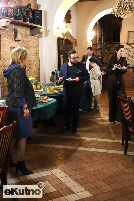 Śniadanie PKB 314 w Kutnie