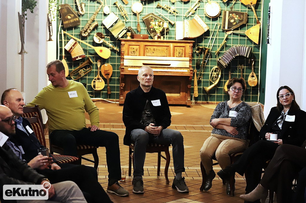 Śniadanie PKB 314 w Kutnie