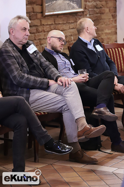 Śniadanie PKB 314 w Kutnie