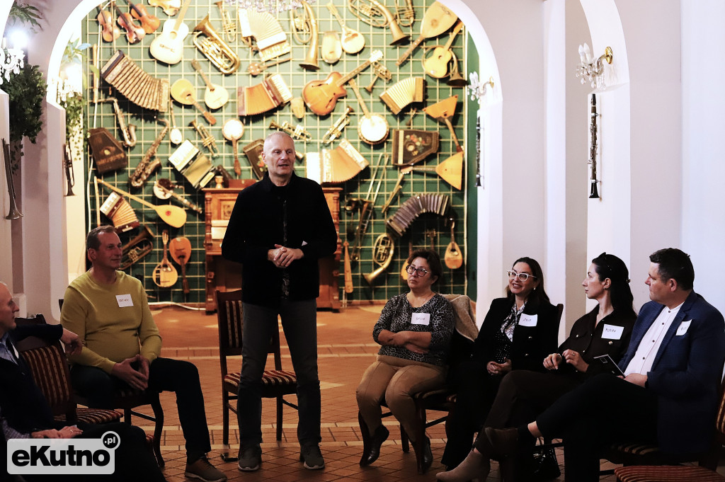 Śniadanie PKB 314 w Kutnie