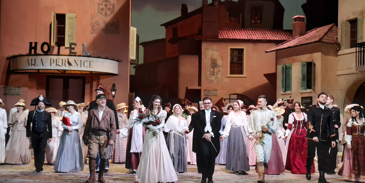 Seniorzy z Kutna na operze