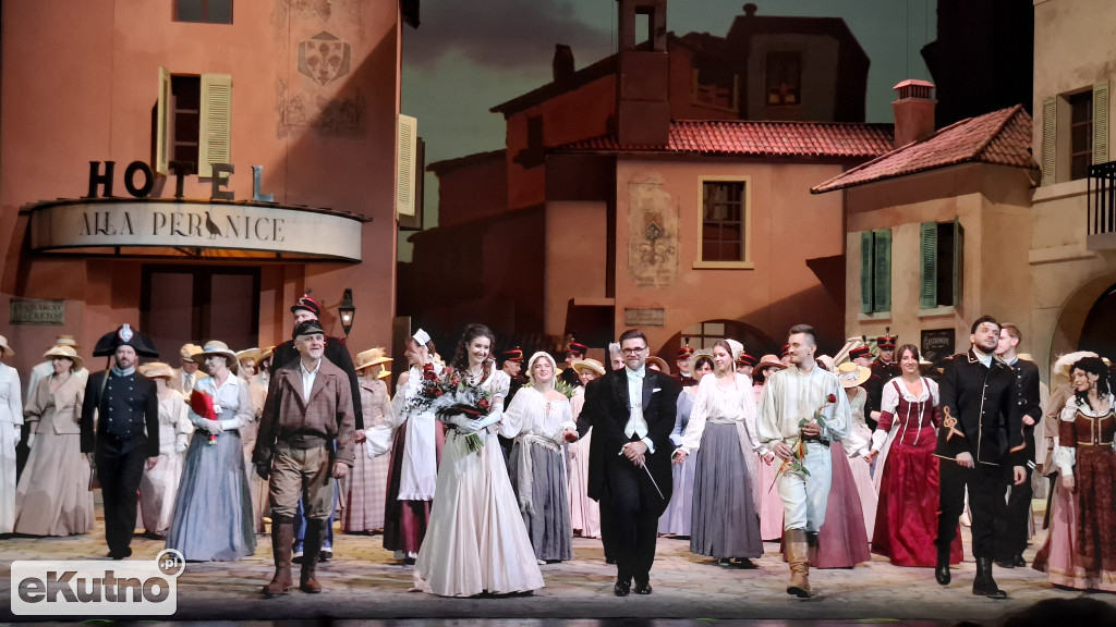 Seniorzy z Kutna na operze